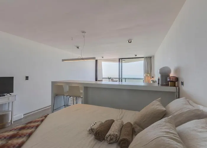 Luxury Suite With Seaview
